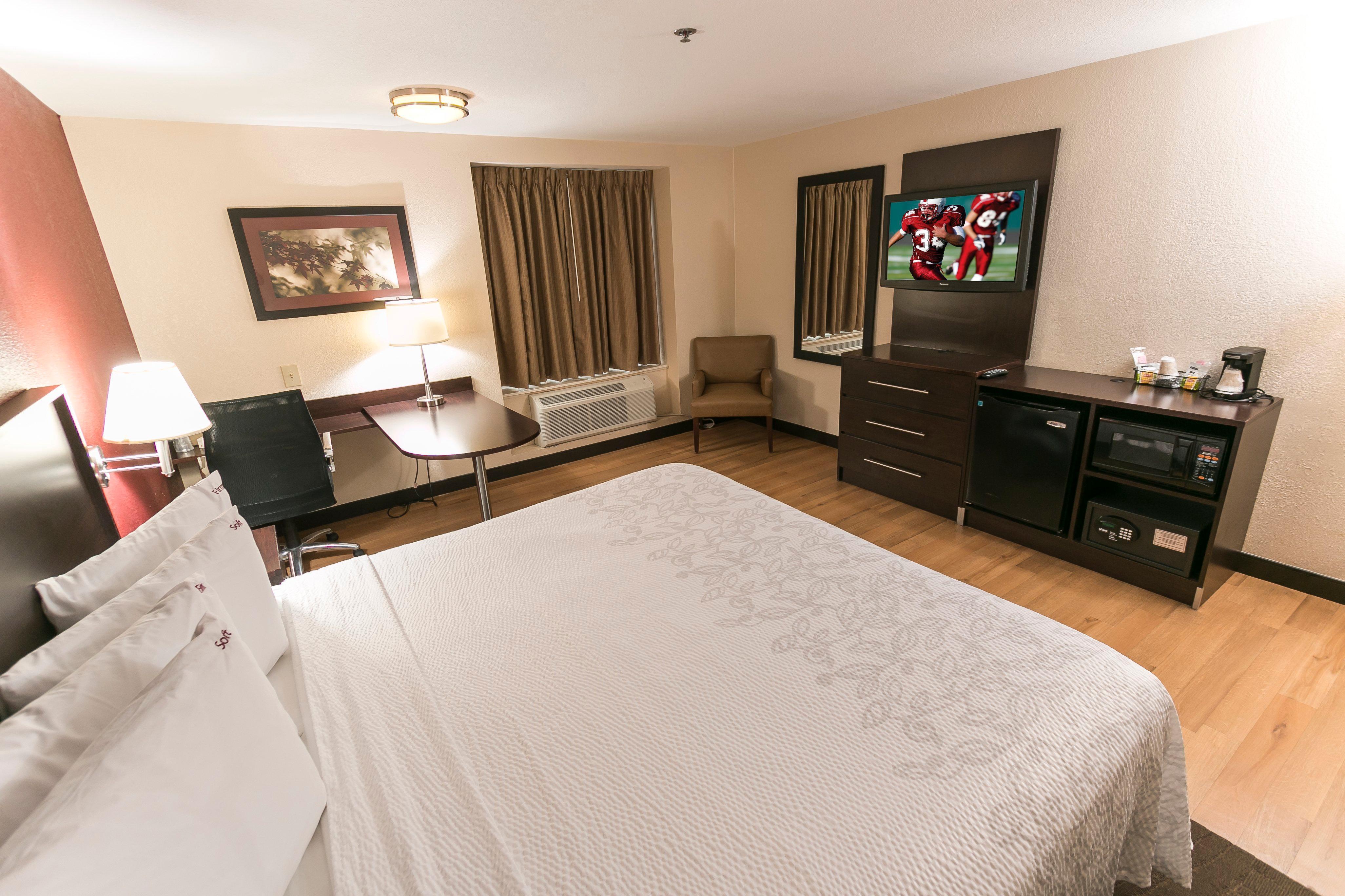 Red Roof Inn Plus Raleigh Downtown Ncsu Conv Center Екстериор снимка