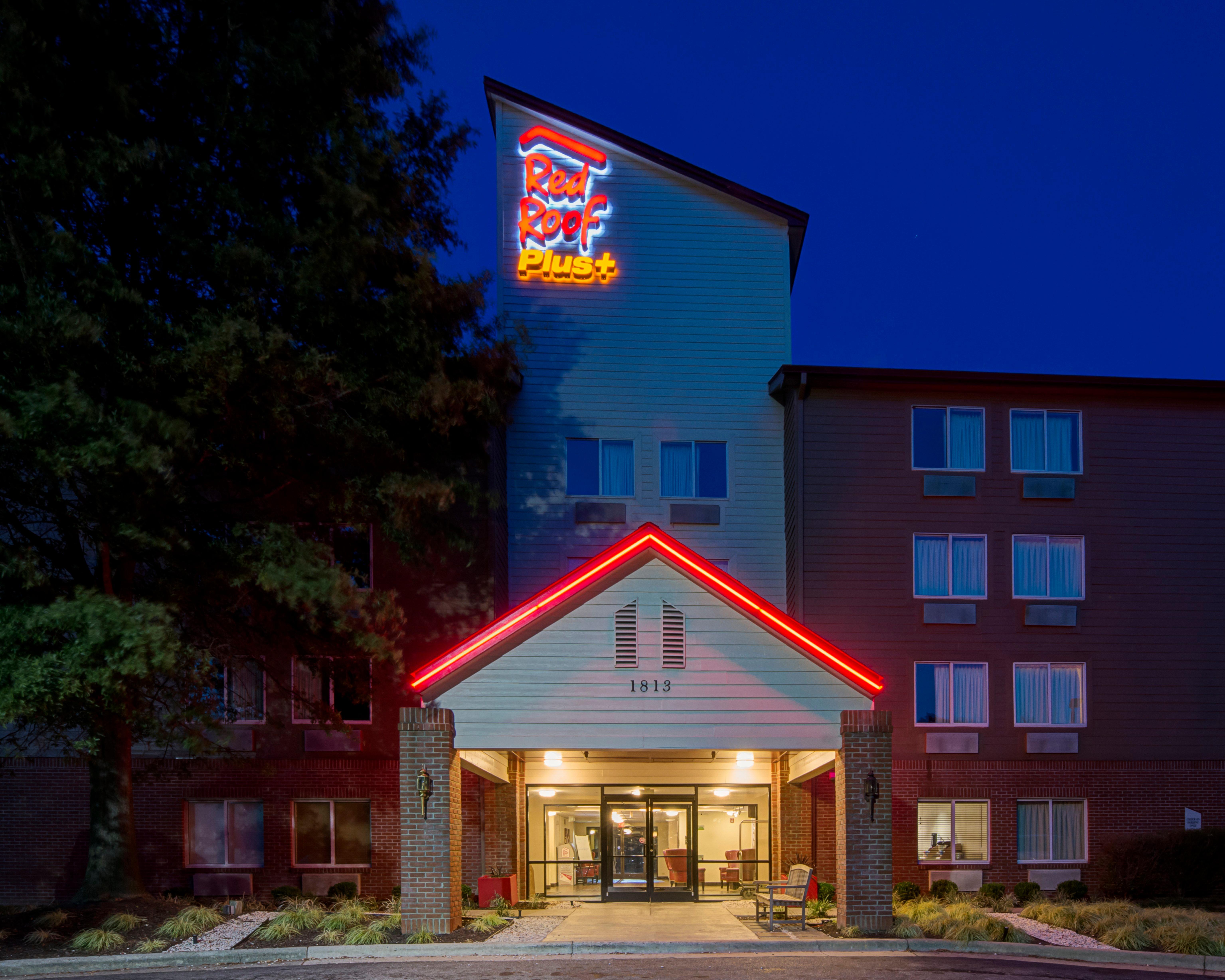 Red Roof Inn Plus Raleigh Downtown Ncsu Conv Center Екстериор снимка