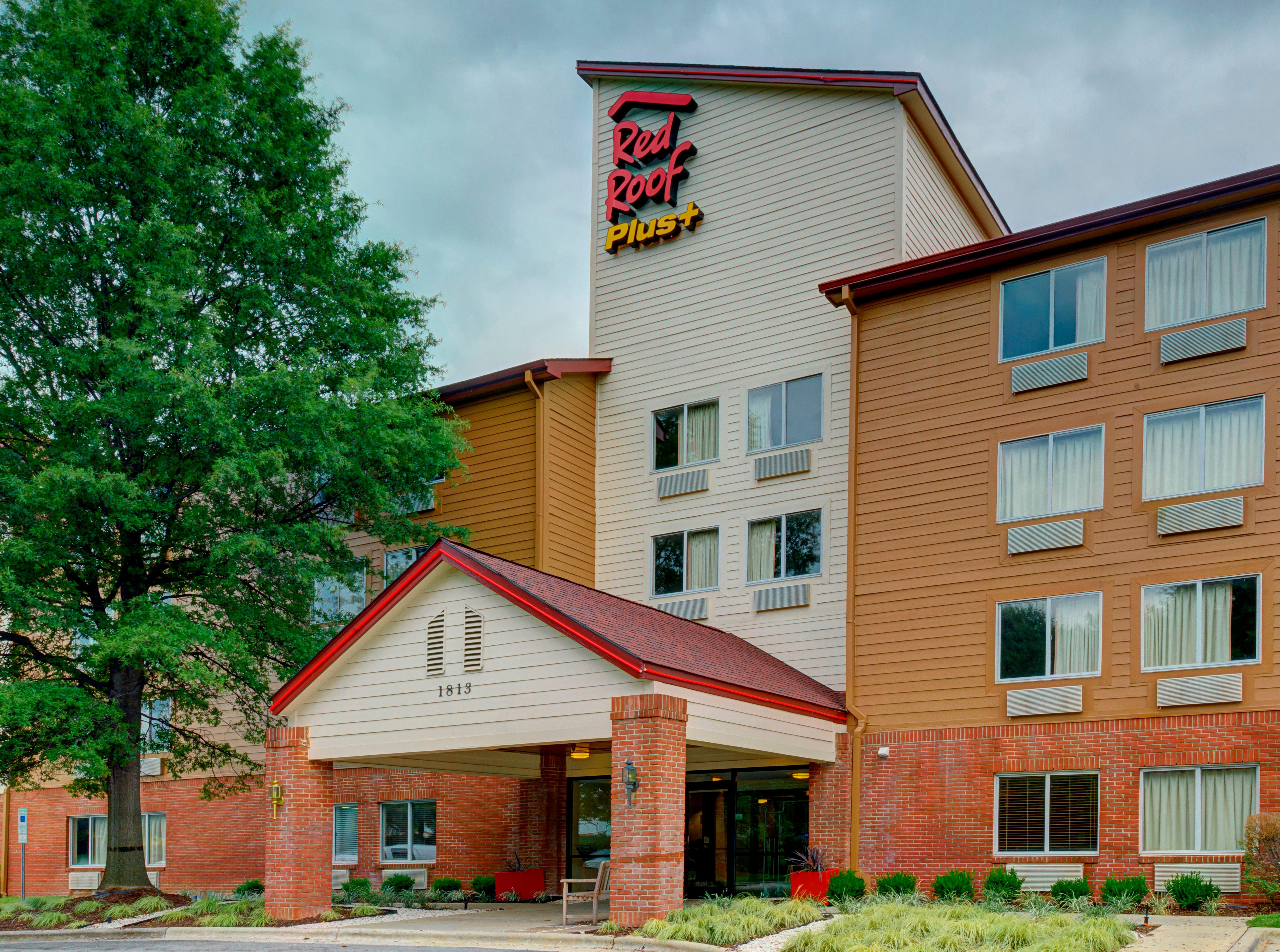 Red Roof Inn Plus Raleigh Downtown Ncsu Conv Center Екстериор снимка