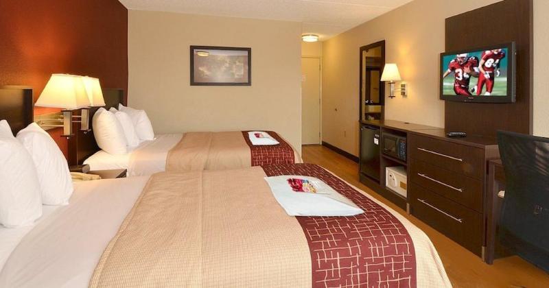 Red Roof Inn Plus Raleigh Downtown Ncsu Conv Center Екстериор снимка
