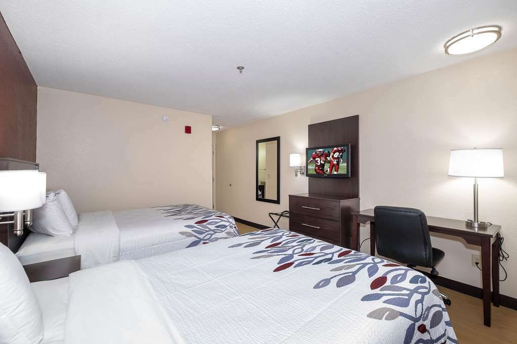 Red Roof Inn Plus Raleigh Downtown Ncsu Conv Center Стая снимка