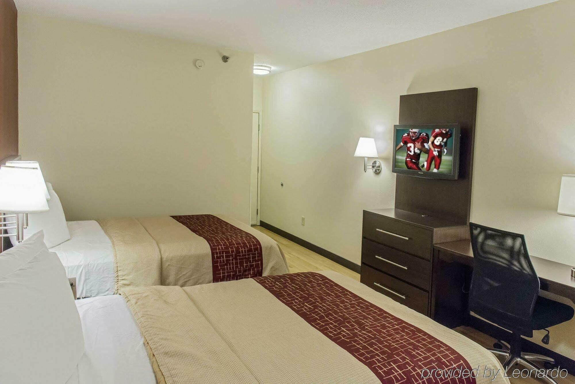 Red Roof Inn Plus Raleigh Downtown Ncsu Conv Center Екстериор снимка